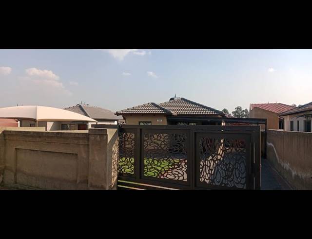 3 BEDROOM PROPERTY TO RENT IN KLIPPOORTJIE